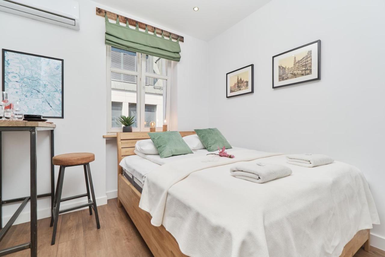 City Center Studio Wroclaw By Noclegi Renters Buitenkant foto