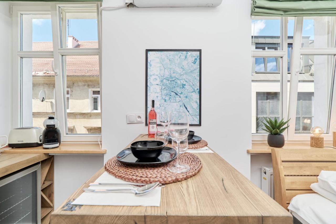 City Center Studio Wroclaw By Noclegi Renters Buitenkant foto