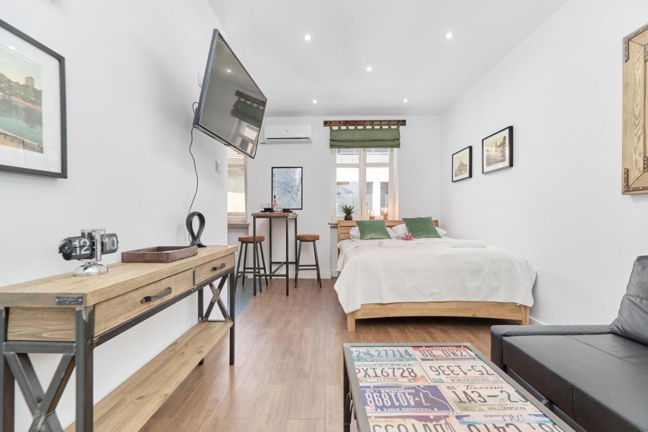 City Center Studio Wroclaw By Noclegi Renters Buitenkant foto