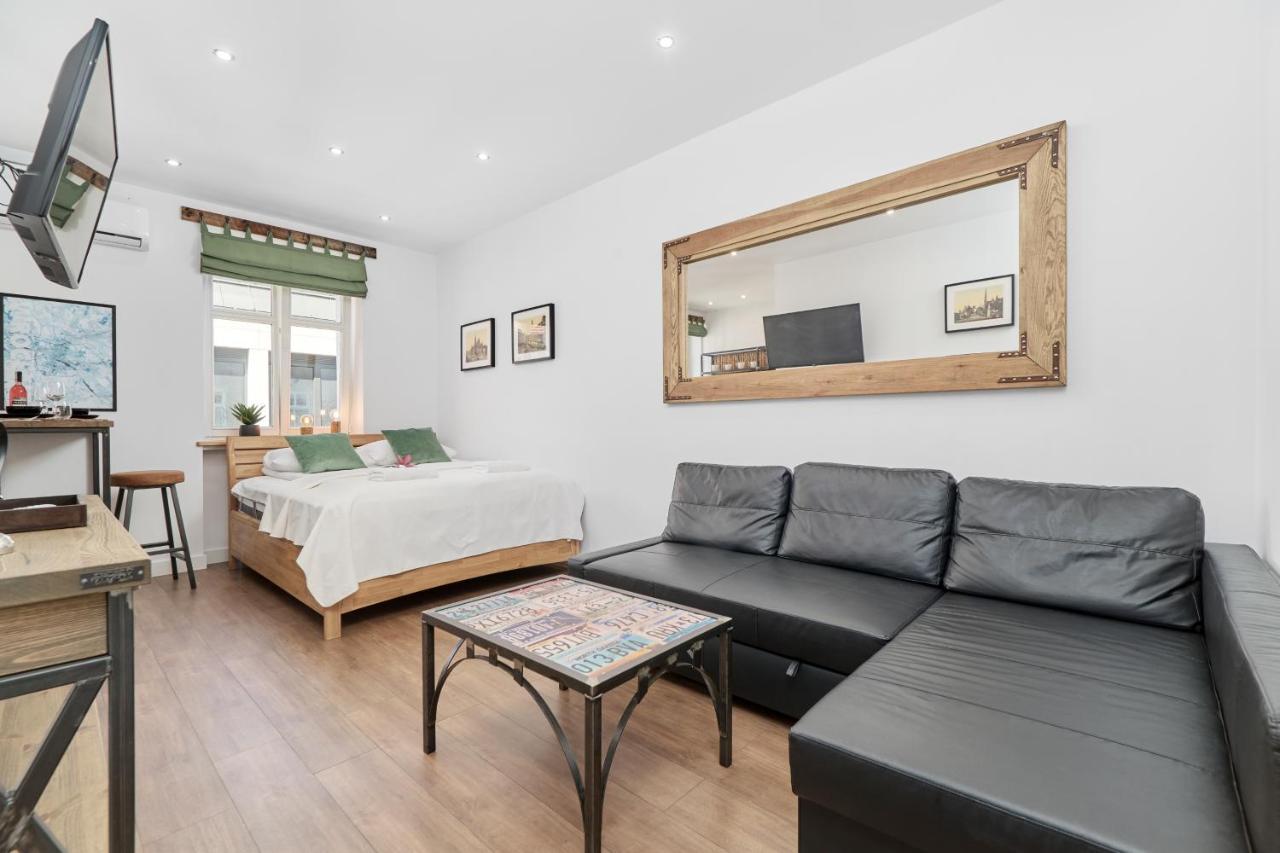 City Center Studio Wroclaw By Noclegi Renters Buitenkant foto